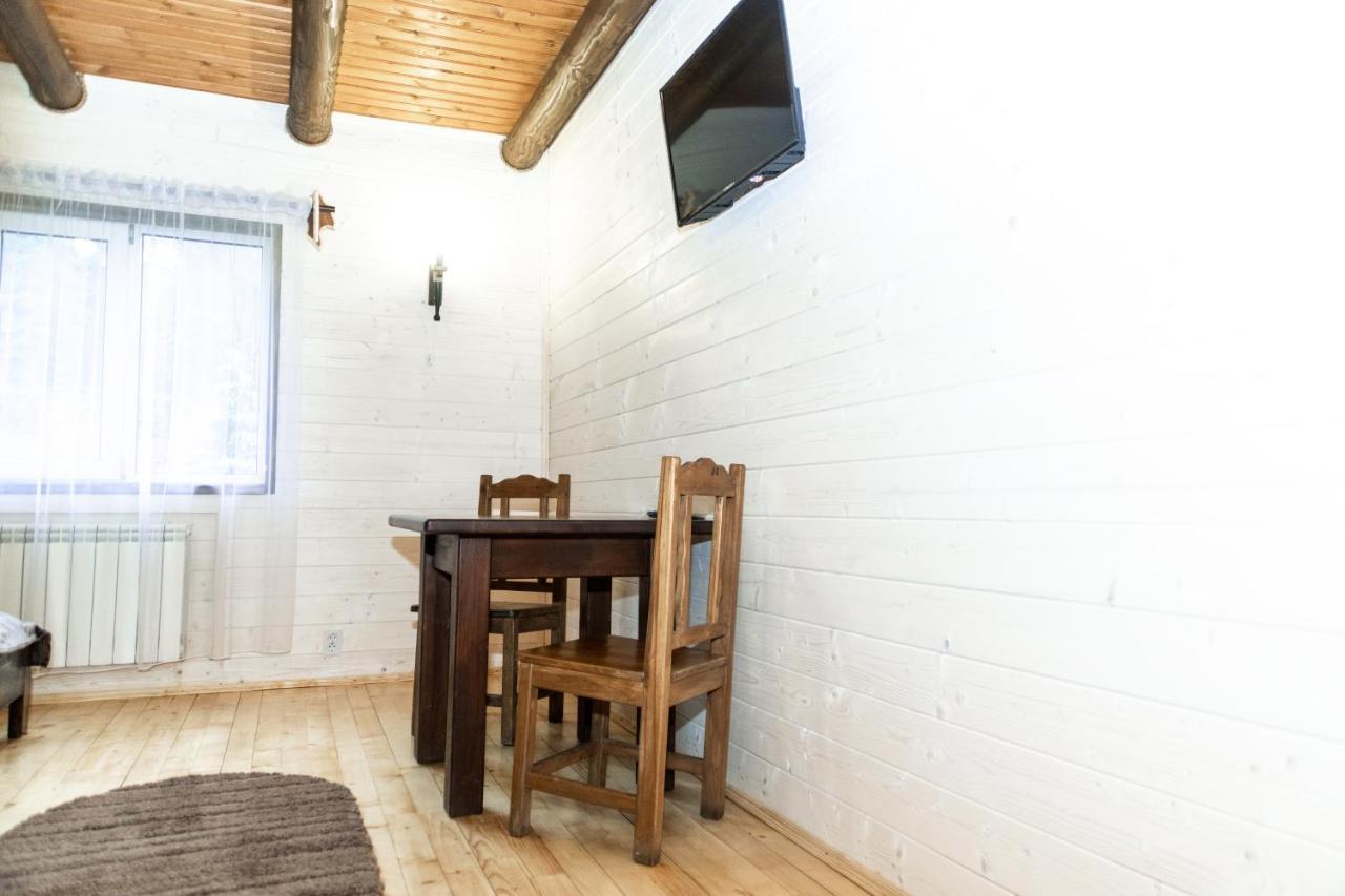 Hotel Wood House Pilipets Esterno foto